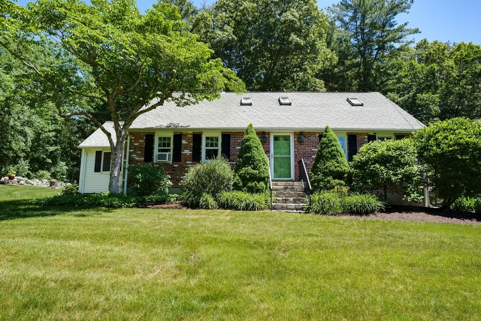 Unit for sale at 42 Ball St, Northborough, MA 01532