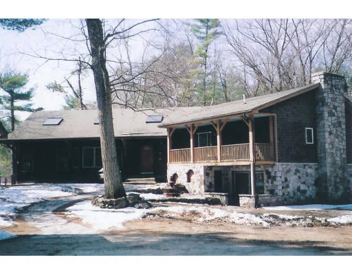Unit for sale at 21 Hinds Lane, Pelham, NH 03076
