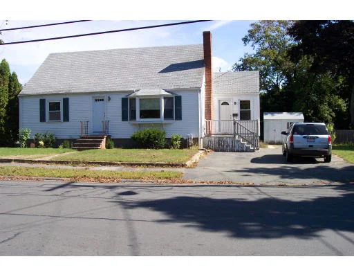Unit for sale at 29 Walter Road, Danvers, MA 01923