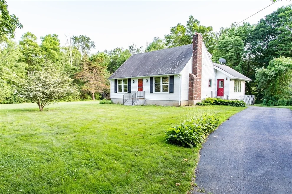 Unit for sale at 95 Foster Hill Rd, West Brookfield, MA 01585