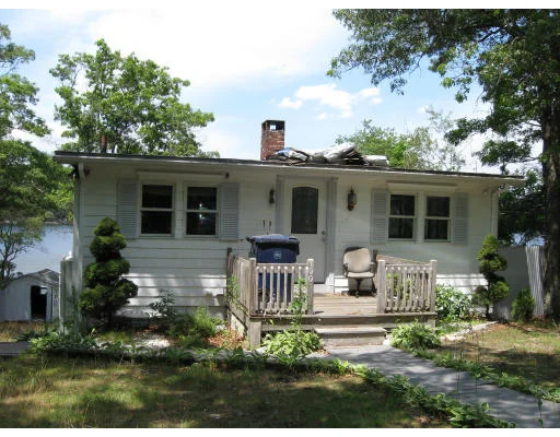 Unit for sale at 100 Lakeview Blvd, Plymouth, MA 02360