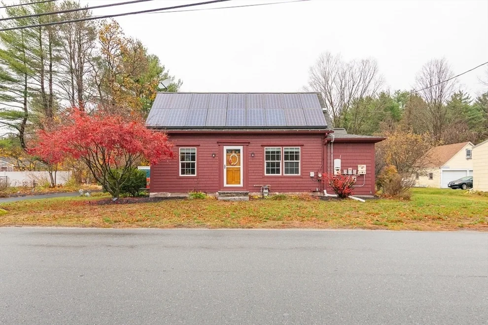 Unit for sale at 31 Heald St, Pepperell, MA 01463