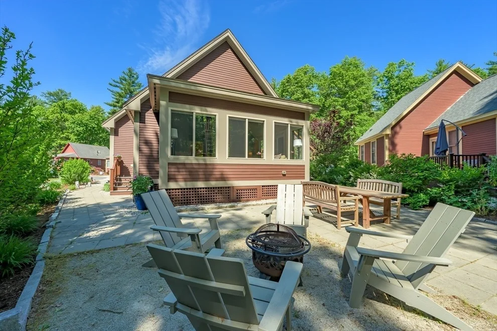 Unit for sale at 39 Whispering Pines Rd, Westford, MA 01886
