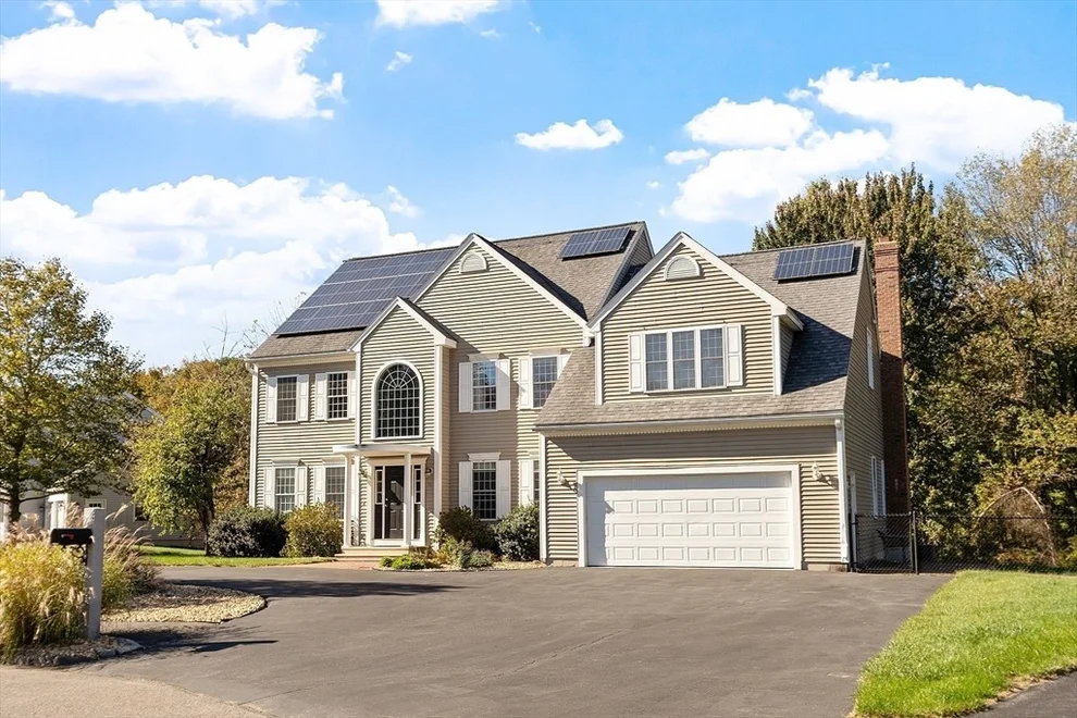Unit for sale at 50 Sky Ln, Leominster, MA 01453