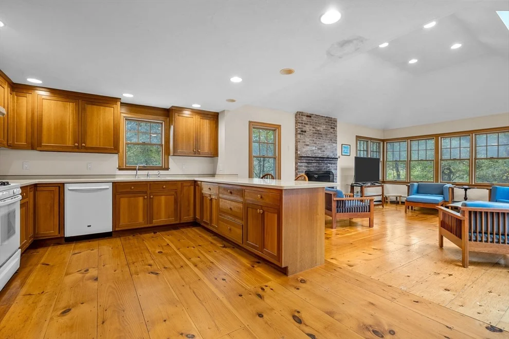 Unit for sale at 24 Minnetuxet Way, Yarmouth, MA 02675