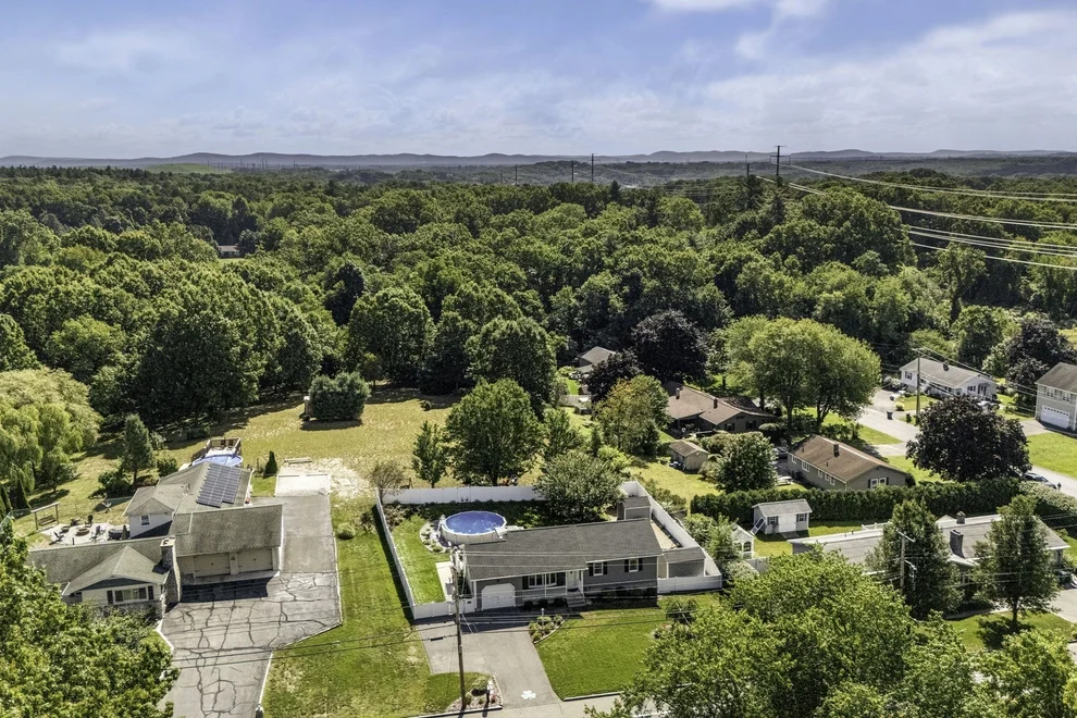 Unit for sale at 488 Sheridan Street, Chicopee, MA 01020