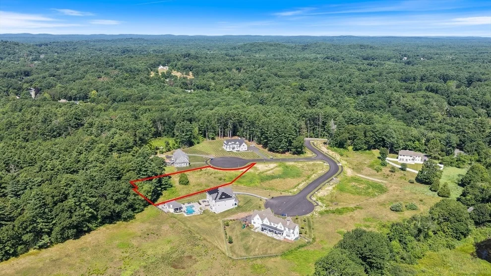 Unit for sale at 4 Ruby Cir, Topsfield, MA 01983