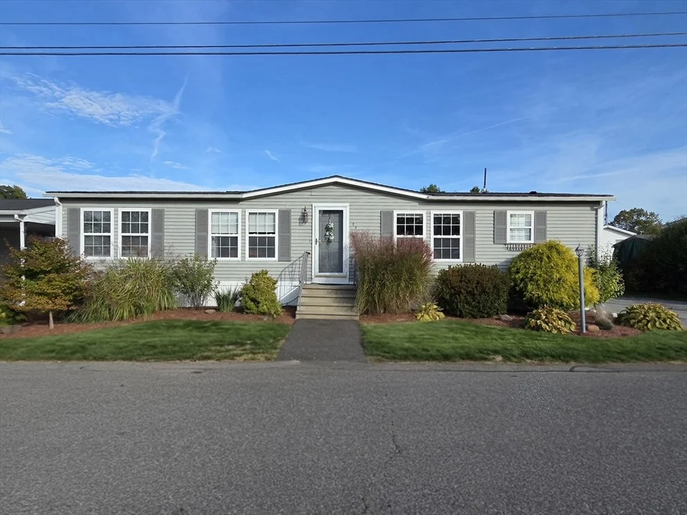 Unit for sale at 24 Festival Cir, Chicopee, MA 01020