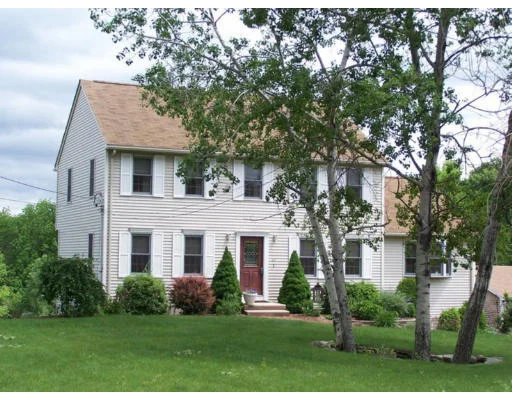 Unit for sale at 31 Dodge Road, Sutton, MA 01590