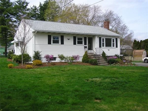 Unit for sale at 52 Cranmore Road, Braintree, MA 02184