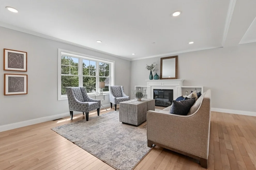 Unit for sale at 3 Hickory Hill, Wakefield, MA 01880