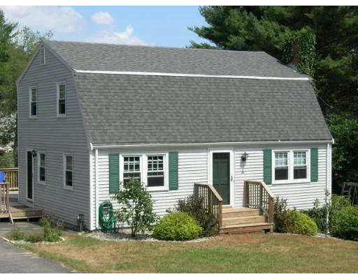 Unit for sale at 24 Elliott Ave, Pembroke, MA 02359
