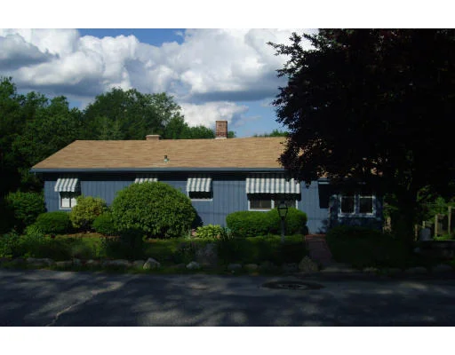 Unit for sale at 8 Sunny Hill Dr, Southbridge, MA 01550
