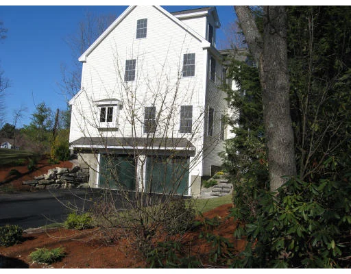 Unit for sale at 19 Colonial Dr, Littleton, MA 01460