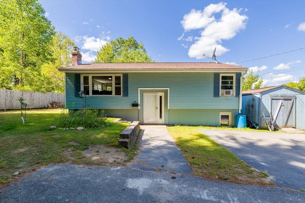 Unit for sale at 89 Birch St, Athol, MA 01331
