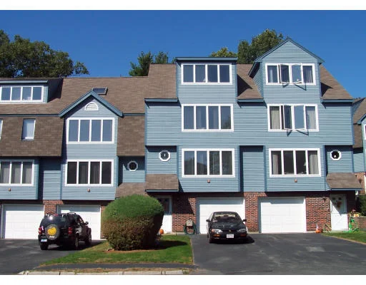 Unit for sale at 604 Reynolds Dr, Saugus, MA 01906