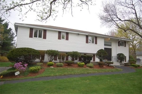 Unit for sale at 550 Marrett Road, Lexington, MA 02421