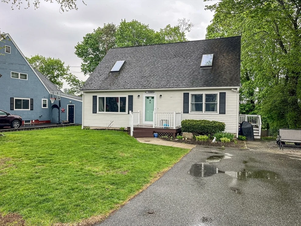 Unit for sale at 28 Ringgold St, Haverhill, MA 01830