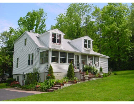 Unit for sale at 9 Beverly Hill Dr, Shrewsbury, MA 01545