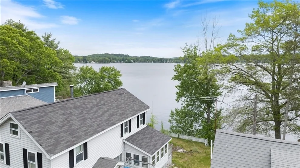 Unit for sale at 12 Shore Rd, Merrimac, MA 01860