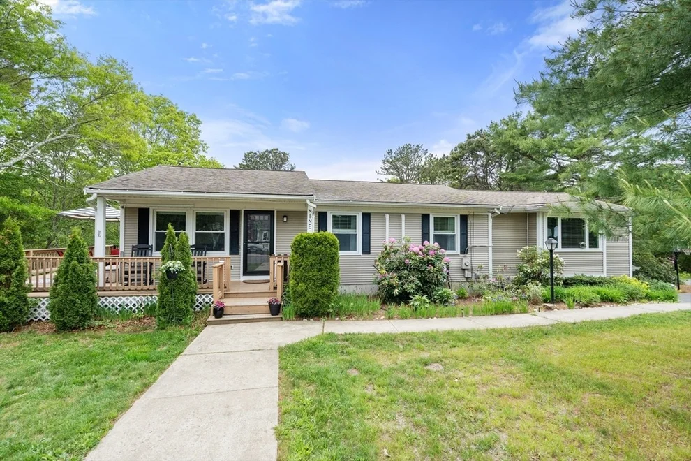 Unit for sale at 9 Debbies Ln, Barnstable, MA 02648
