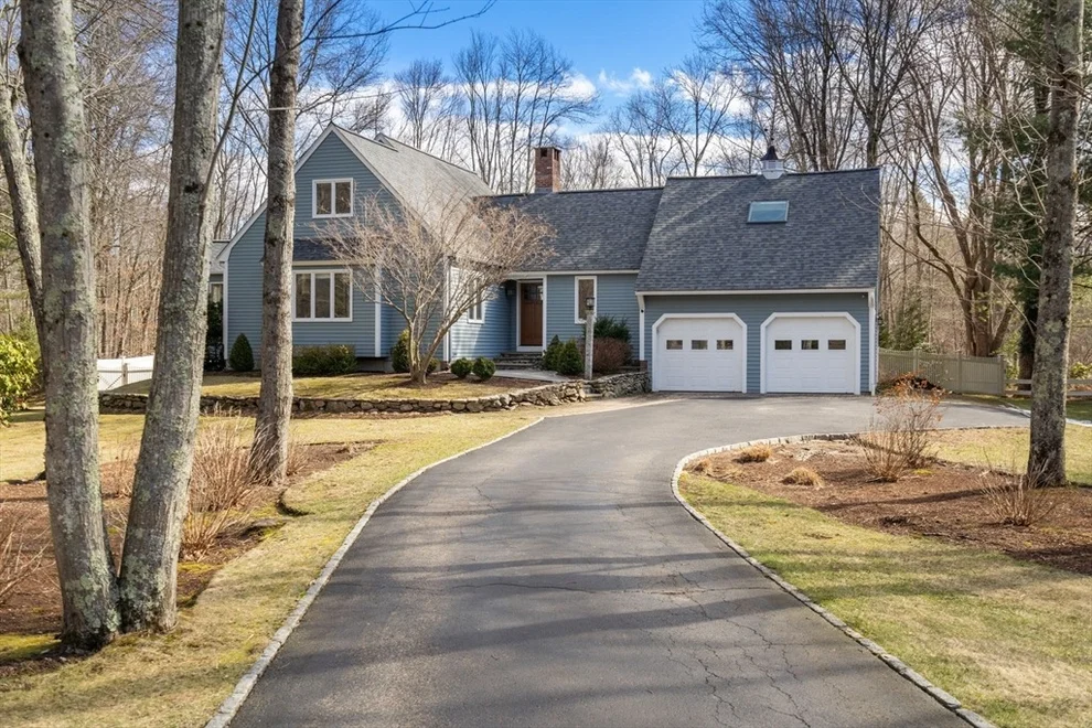 Unit for sale at 3 Parsons Way, Natick, MA 01760