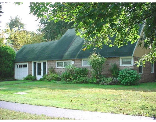 Unit for sale at 28 Hardwick Road, Natick, MA 01760