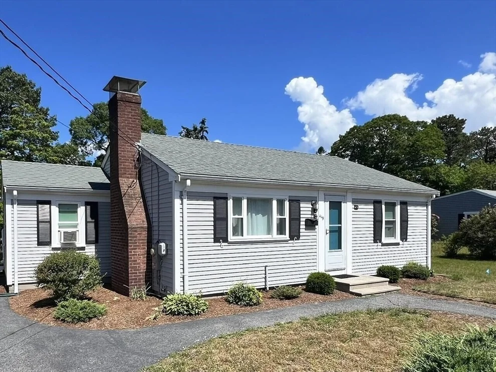 Unit for sale at 449 Long Pond Dr, Yarmouth, MA 02664