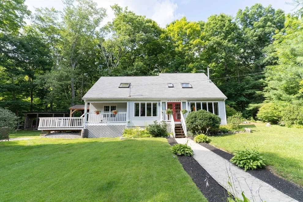 Unit for sale at 31 Little Alum Rd, Brimfield, MA 01010