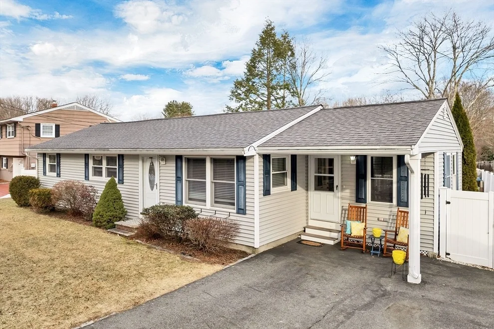 Unit for sale at 185 Lawrence Road, Salem, NH 03079