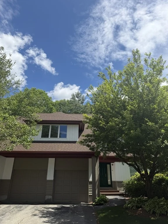 Unit for sale at 14 Baldwin Dr, Sharon, MA 02067