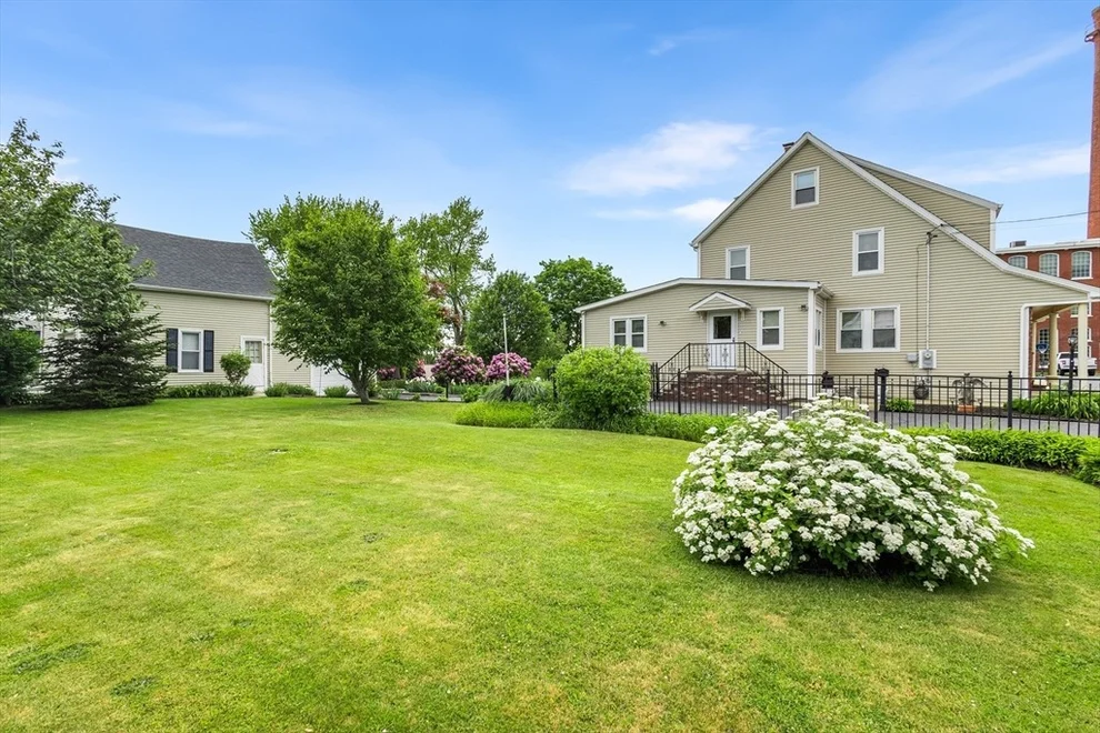 Unit for sale at 25 Winward St, Fall River, MA 02724