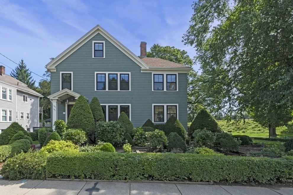 Unit for sale at 141-143 Oakley Road, Belmont, MA 02478