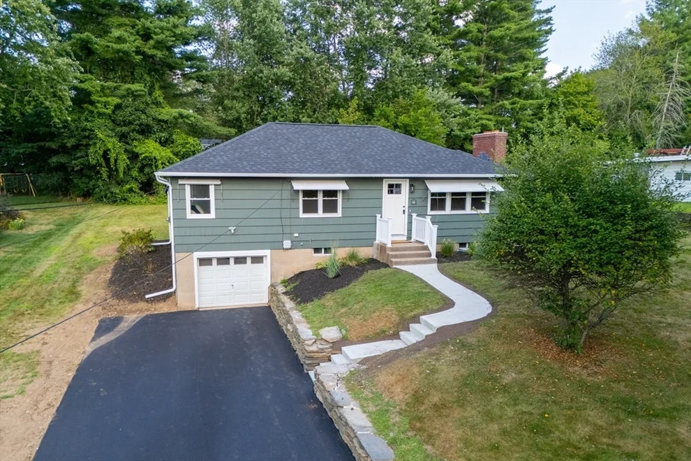 Unit for sale at 101 Westwood Drive, West Springfield, MA 01089