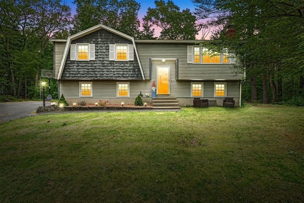 Unit for sale at 328 Millville Rd, Uxbridge, MA 01569