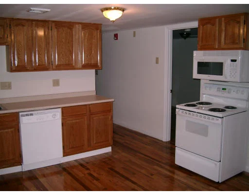 Unit for sale at 6 Milton St, Worcester, MA 01605
