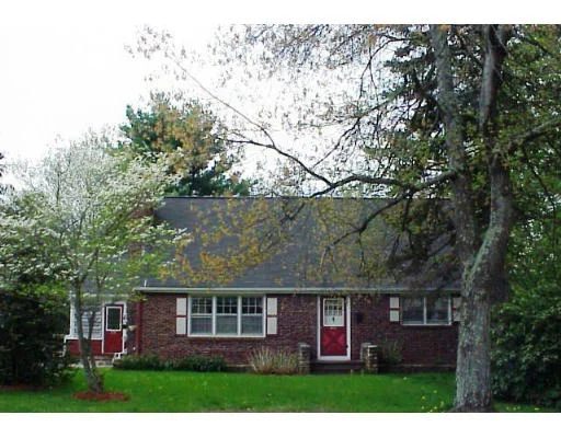 Unit for sale at 214 Dutcher St, Hopedale, MA 01747