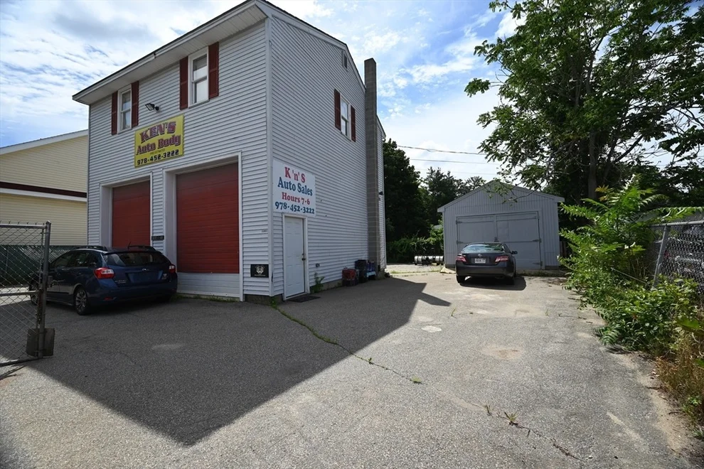 Unit for sale at 39 Wilbur St, Lowell, MA 01851