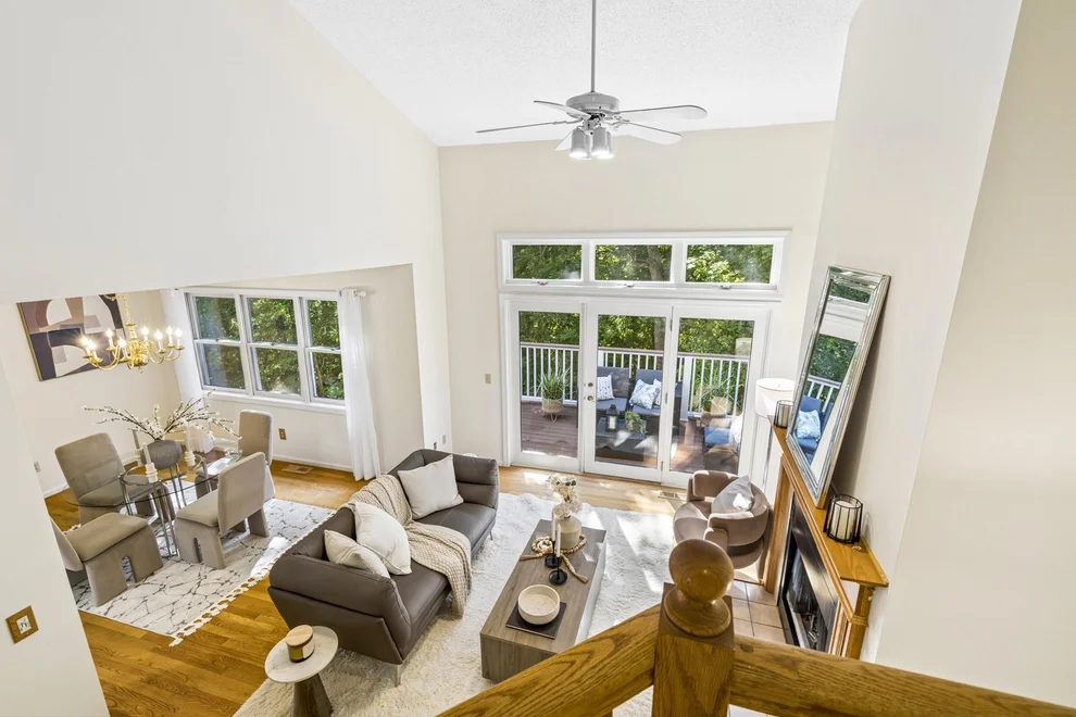 Unit for sale at 21 Treetop Ct, Burlington, MA 01803