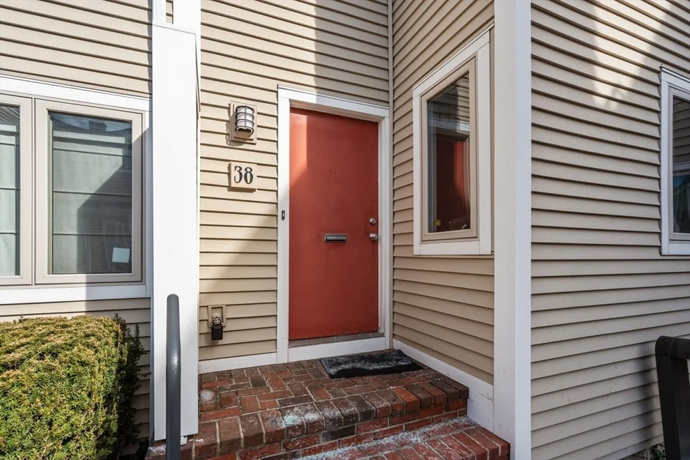 Unit for sale at 676 Huron Ave, Cambridge, MA 02138