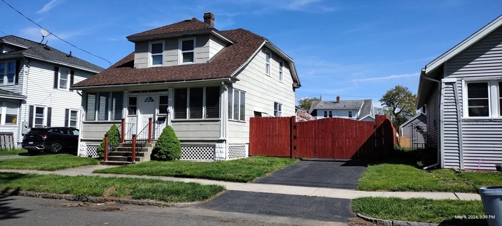 Unit for sale at 47 Davenport St, Chicopee, MA 01013