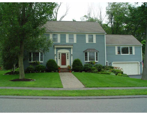 Unit for sale at 6 Surrey Lane, Danvers, MA 01923