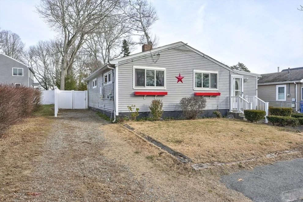 Unit for sale at 64 Rose Point Ave, Wareham, MA 02576