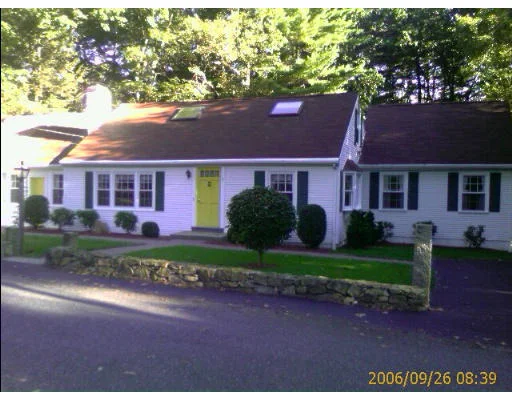 Unit for sale at 6 Stub Toe Lane, Southborough, MA 01772