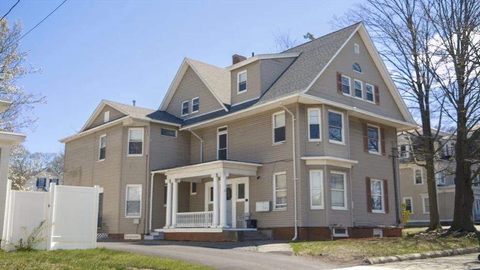 Unit for sale at 186 Summit St, Pawtucket, RI 02860