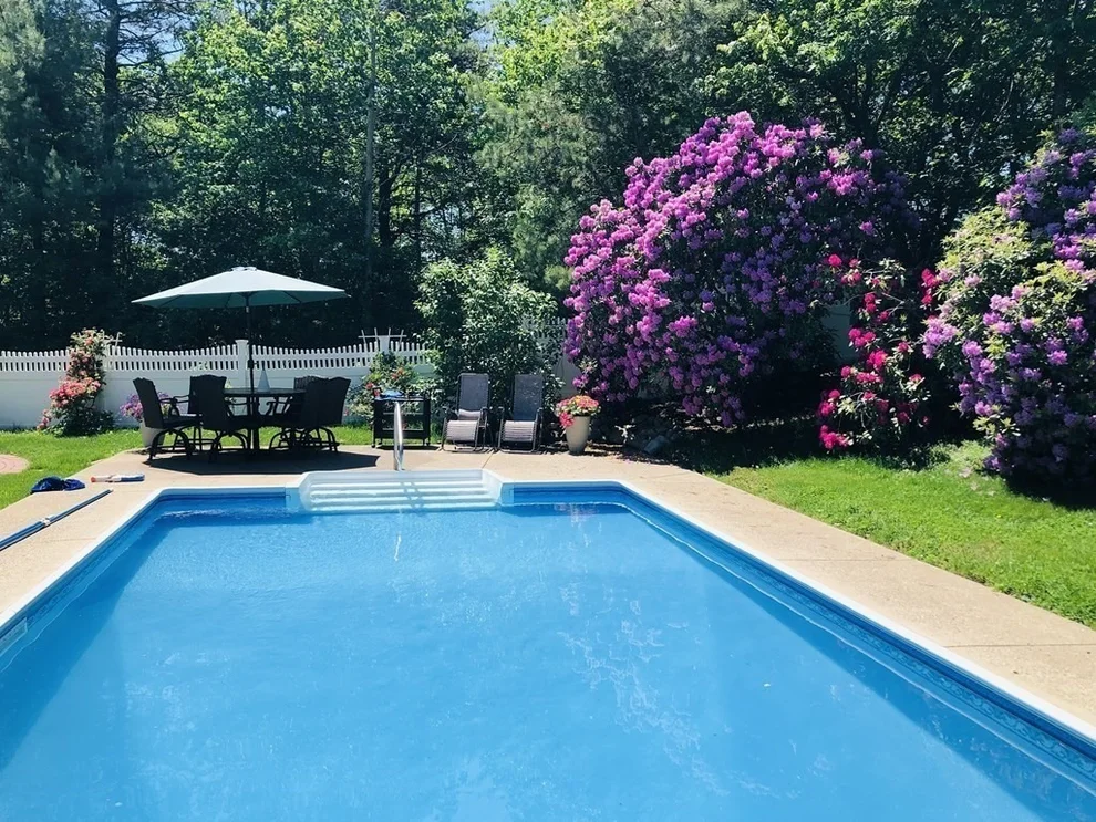 Unit for sale at 5 Lauren Ln, Foxboro, MA 02035