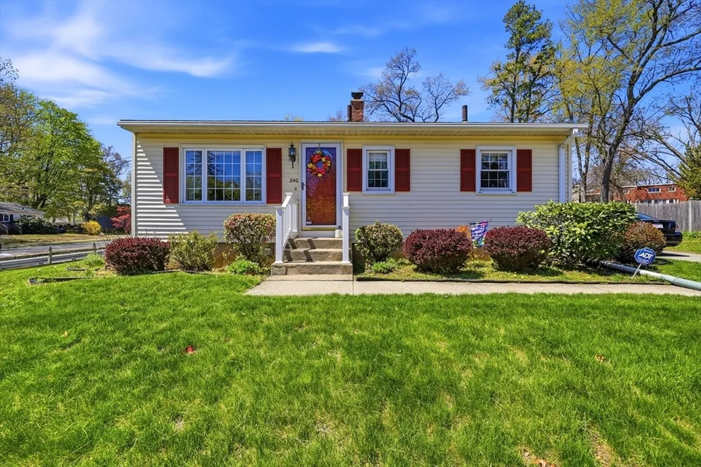 Unit for sale at 240 Pasco Rd, Springfield, MA 01151
