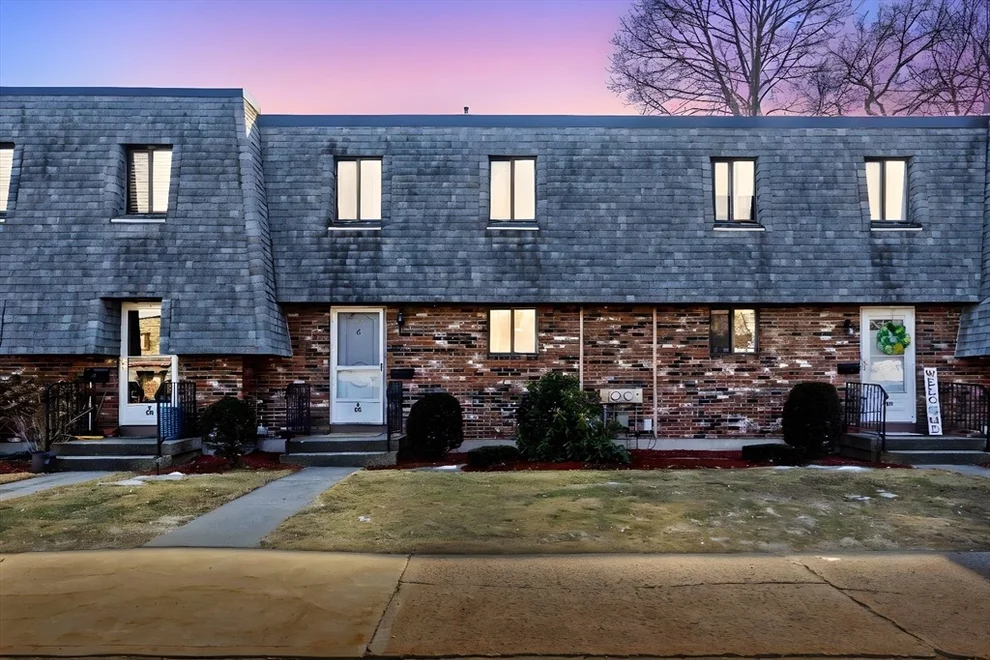 Unit for sale at 6 Beekman Dr, Agawam, MA 01001