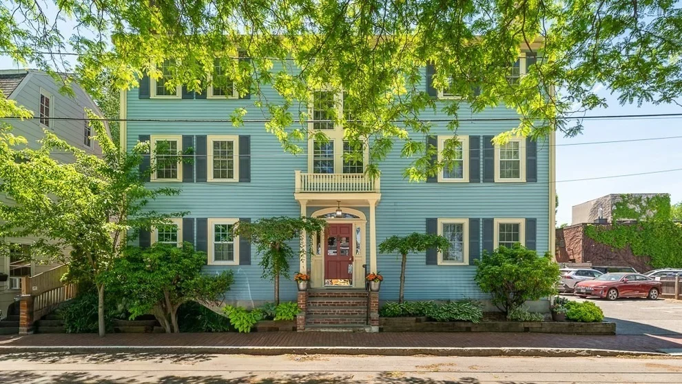 Unit for sale at 6 Temple Street, Newburyport, MA 01950