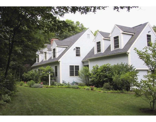 Unit for sale at 10 Farrar, Upton, MA 01568